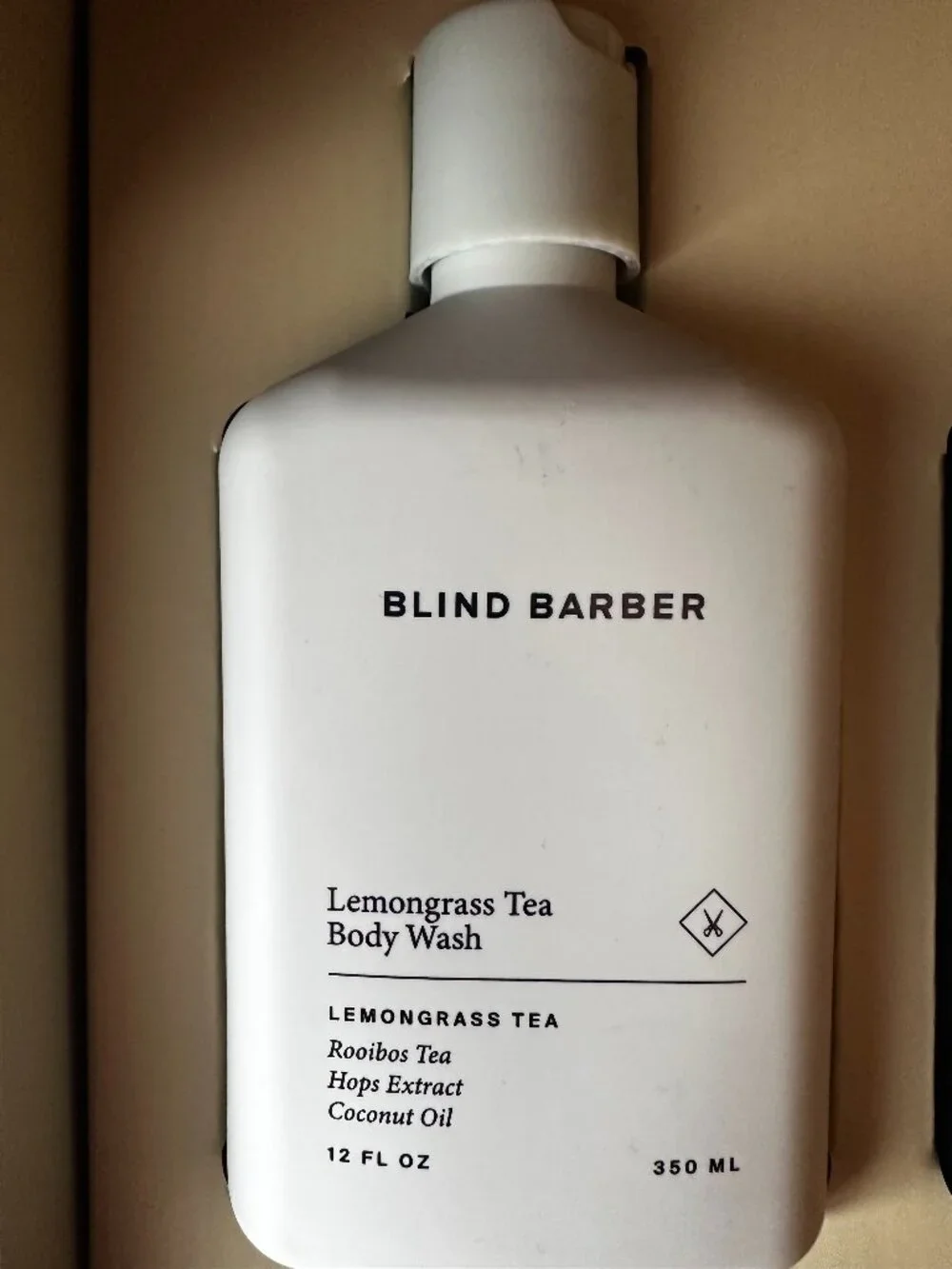 Blind Barber Essential Shower Gift Set Lemongrass Tea Body Wash Shampoo 3 Pc